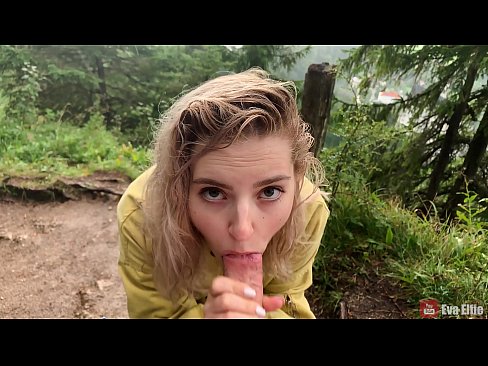 ❤️ Rapariga engole o esperma depois de um broche público - Eva Elfi ❤️ Pornuts em porno pt.pornpicslove.ru ❌️