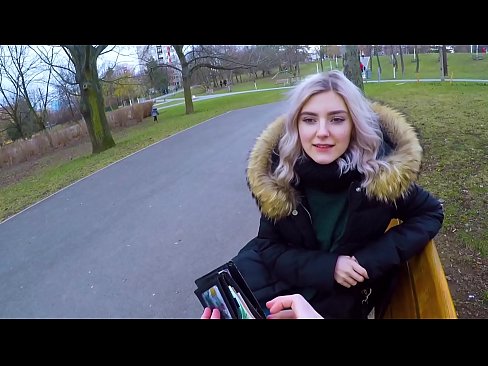 ❤️ Engole o esperma quente de um estranho por dinheiro - broche no parque por Eva Elfie ❤️ Pornuts em porno pt.pornpicslove.ru ❌️